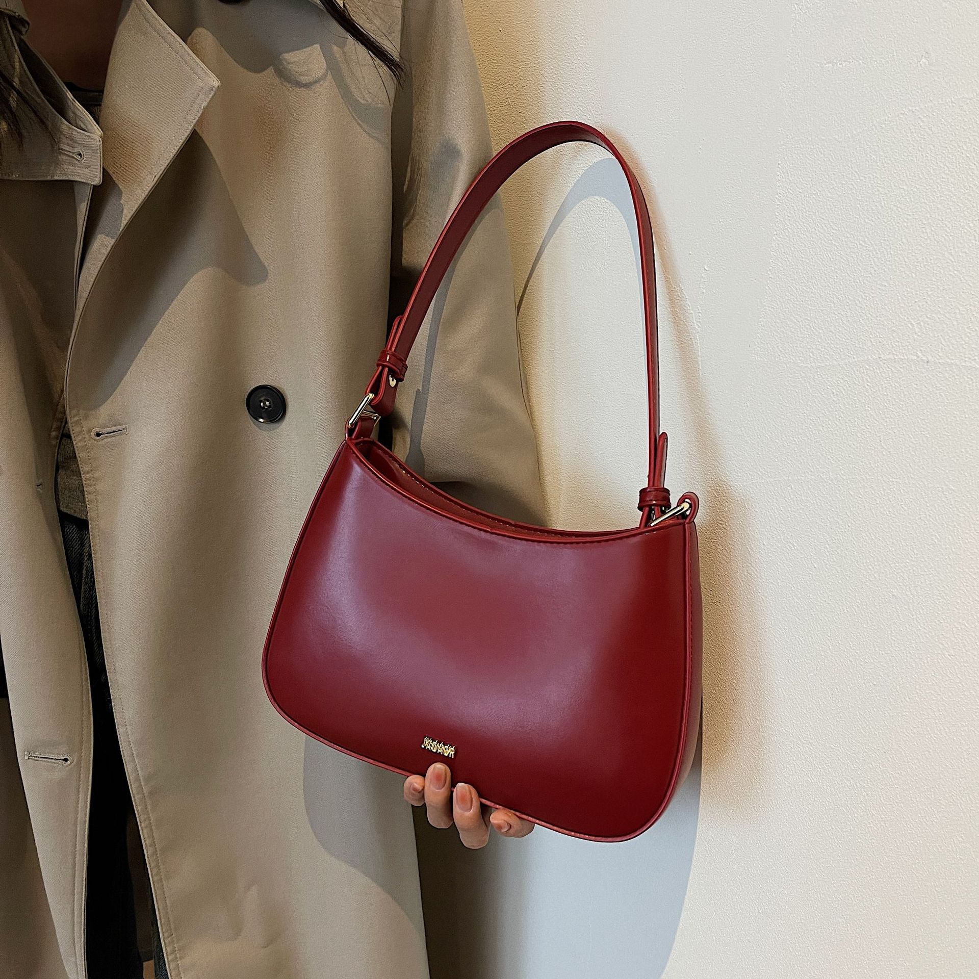 Bolsas de Ombro Vermelhas para - Interior Design Trends 2026 avaliação e preço