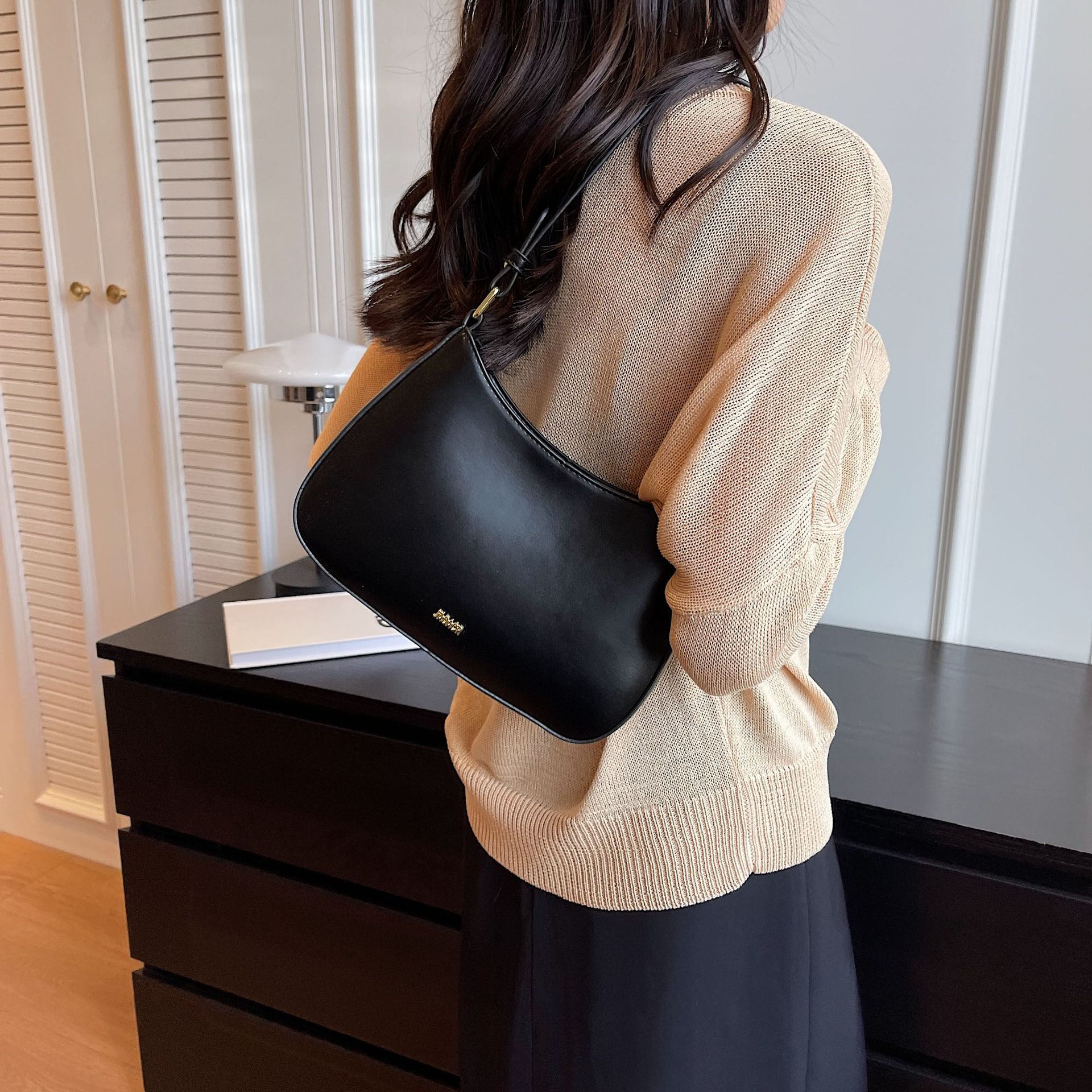 Bolsas de Ombro Vermelhas para - Interior Design Trends 2026 avaliação e preço